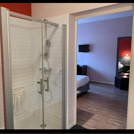 Отель Restaurant La Grand Mare 2*