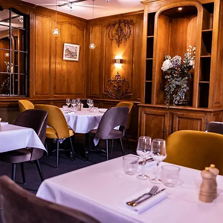 Отель Restaurant La Grand Mare Conches-en-Ouche