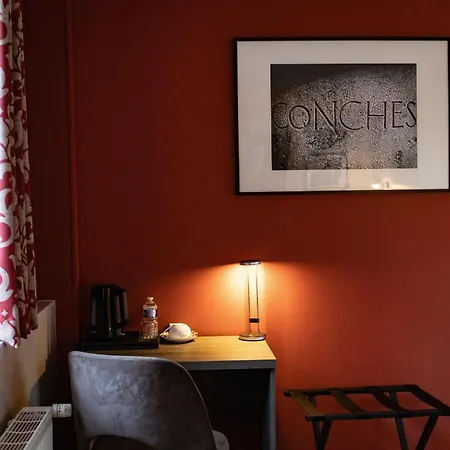 Отель Restaurant La Grand Mare 2*