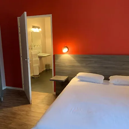 Отель Restaurant La Grand Mare 2*