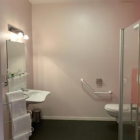 Отель Restaurant La Grand Mare